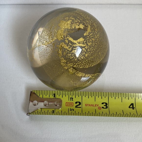 SP San Pacific Paper Weight: Round Clear with Gold Swirls on interior - Picture 10 of 11